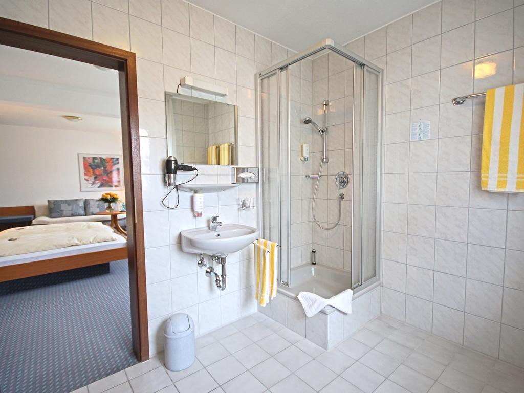 City Hotel Mark Михелщат Екстериор снимка